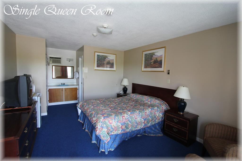Lotus Motel Cobourg Ngoại thất bức ảnh
