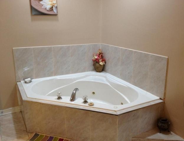 Lotus Motel Cobourg Ngoại thất bức ảnh