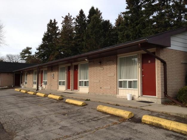 Lotus Motel Cobourg Ngoại thất bức ảnh